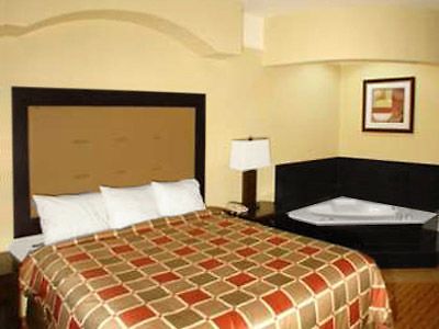 Super 8 By Wyndham Hidalgo/Mcallen Area Εξωτερικό φωτογραφία
